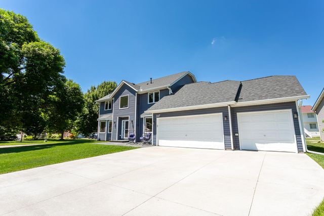 247 Pendryn Hill Circle, Woodbury, MN 55125