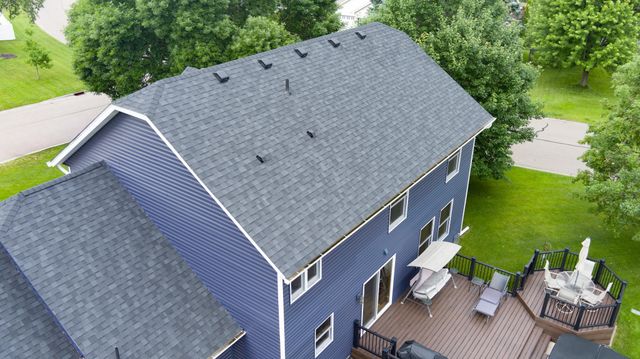 247 Pendryn Hill Circle, Woodbury, MN 55125
