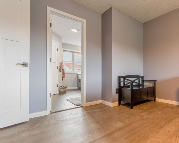 247 Pendryn Hill Circle, Woodbury, MN 55125
