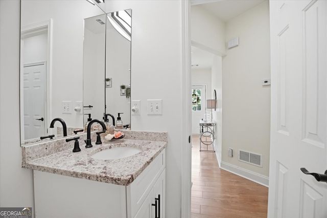 460 Stambridge Court, Alpharetta, GA 30005