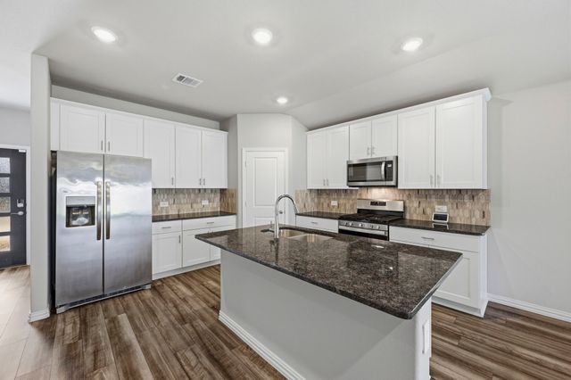 3020 Dixondale Drive, Fort Worth, TX 76108