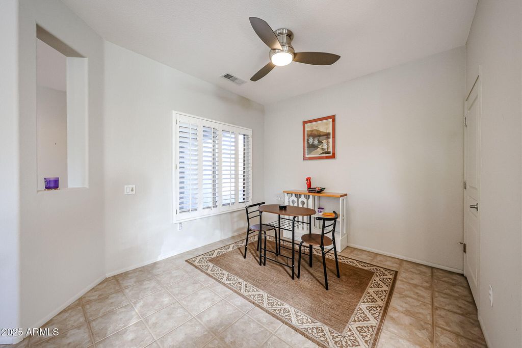 Image 12 of property listing at 17807 N NAVARRO Court, Surprise, AZ 85374