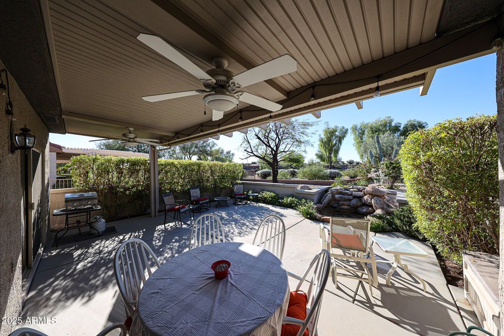 Image 32 of property listing at 17807 N NAVARRO Court, Surprise, AZ 85374