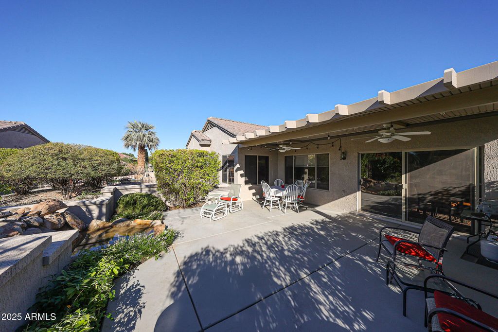 Image 33 of property listing at 17807 N NAVARRO Court, Surprise, AZ 85374
