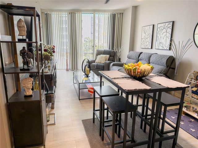 322 E CENTRAL BOULEVARD 714, Orlando, FL 32801