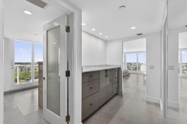 3505 S Ocean Boulevard, Highland Beach, FL 33487