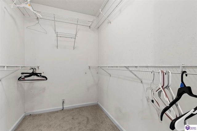 11703 Sunbeam Court, Louisville, KY 40272