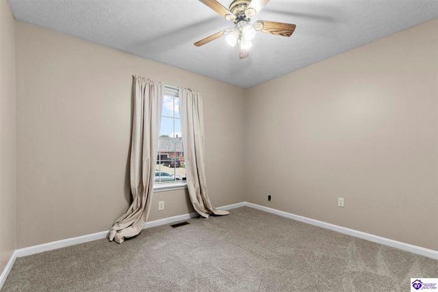 11703 Sunbeam Court, Louisville, KY 40272