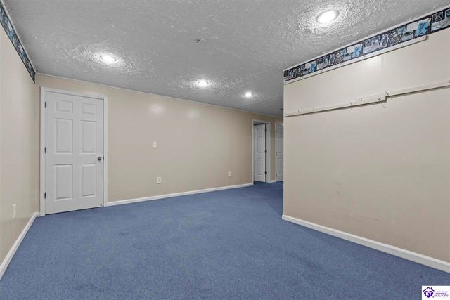 11703 Sunbeam Court, Louisville, KY 40272