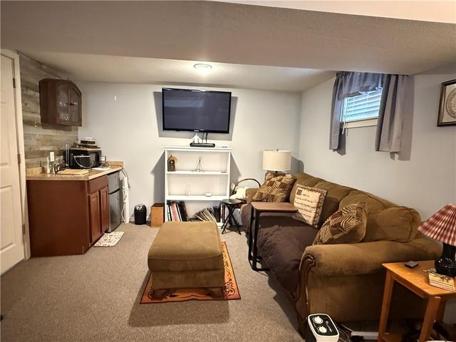 13128 Lowell Avenue, Grandview, MO 64030