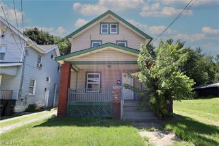 1182 5th Avenue, Akron, OH 44306
