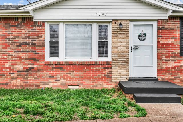 5047 Collinwood Dr, Clarksville, TN 37042