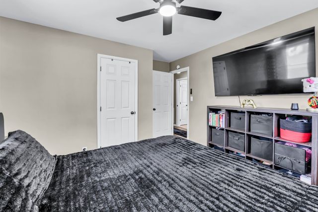 5047 Collinwood Dr, Clarksville, TN 37042