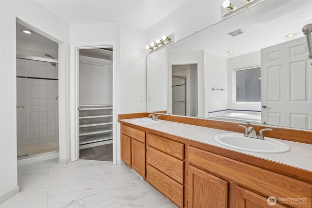 8139 4th Avenue SW, Seattle, WA 98106
