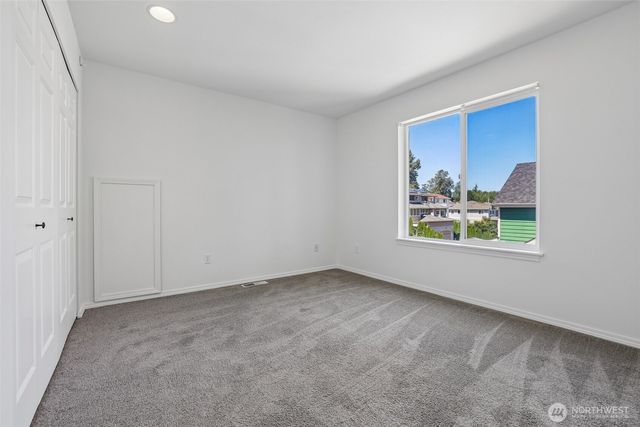 8139 4th Avenue SW, Seattle, WA 98106