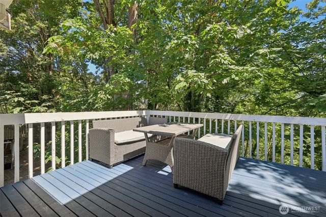 8139 4th Avenue SW, Seattle, WA 98106