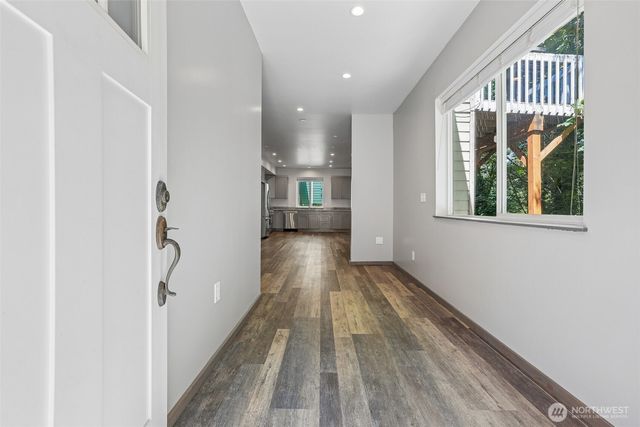 8139 4th Avenue SW, Seattle, WA 98106