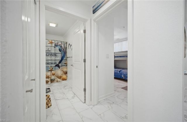 3738 Sandpiper Rd Apt 122B, Virginia Beach, VA 23456