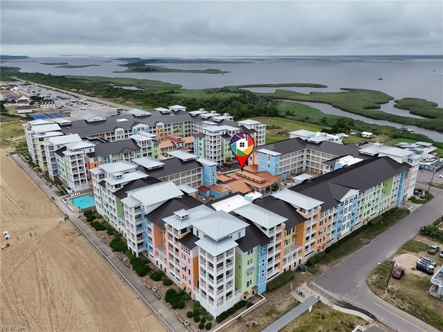 3738 Sandpiper Rd Apt 122B, Virginia Beach, VA 23456