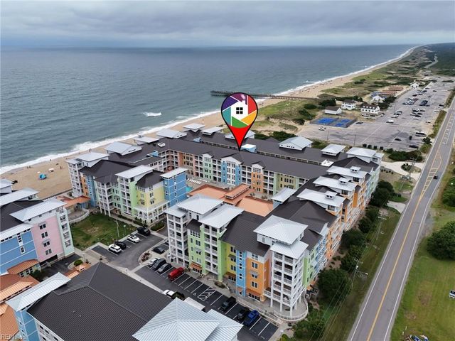 3738 Sandpiper Rd Apt 122B, Virginia Beach, VA 23456