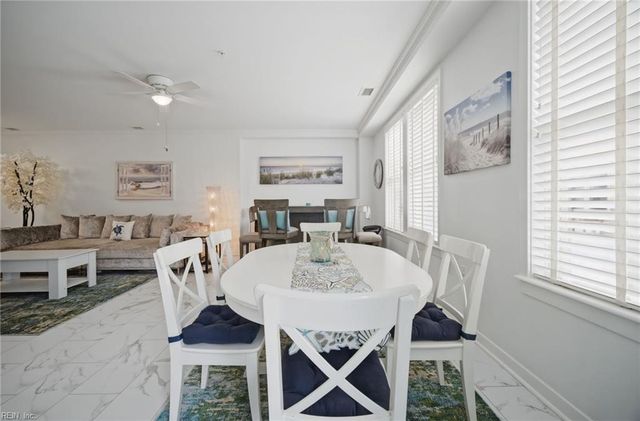 3738 Sandpiper Rd Apt 122B, Virginia Beach, VA 23456