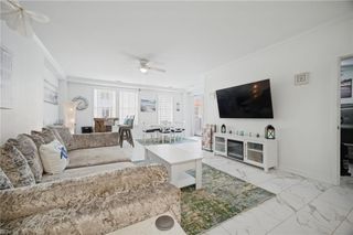 3738 Sandpiper Rd Apt 122B, Virginia Beach, VA 23456