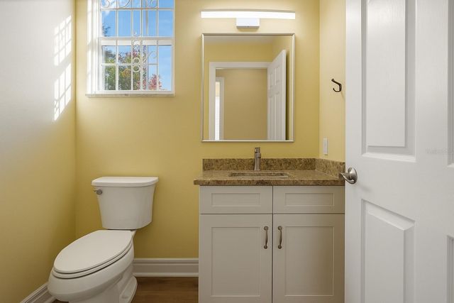 3204 W EMPEDRADO STREET, Tampa, FL 33629