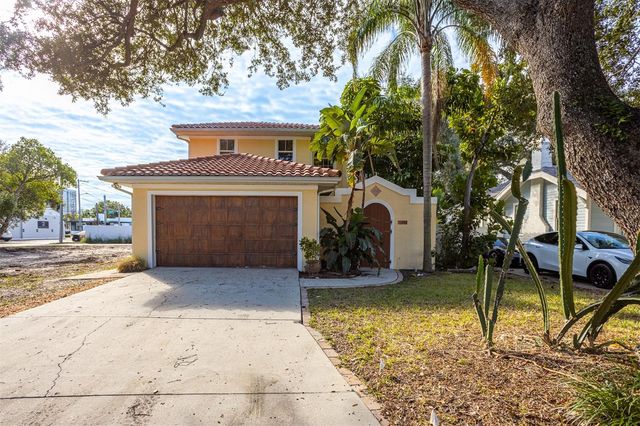 3204 W EMPEDRADO STREET, Tampa, FL 33629