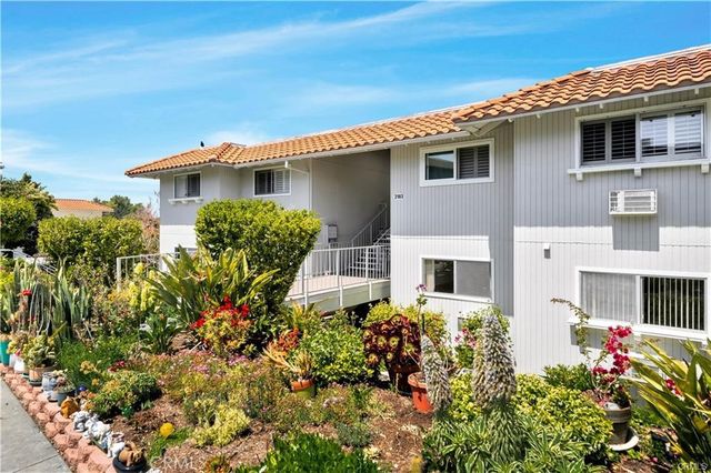 2183 E Via Mariposa B, Laguna Woods, CA 92637