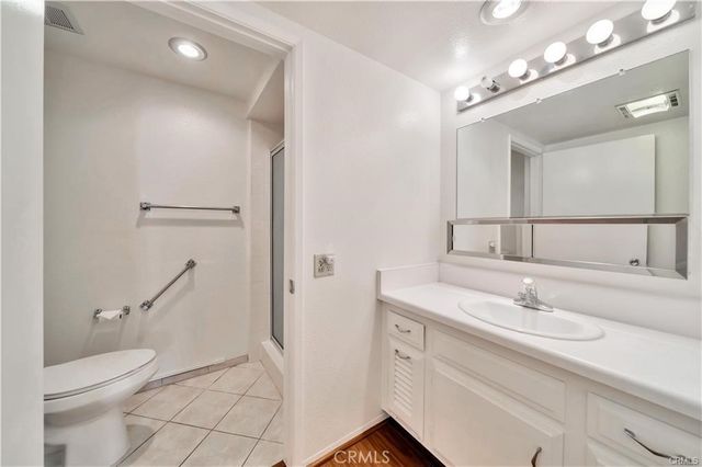2183 E Via Mariposa B, Laguna Woods, CA 92637