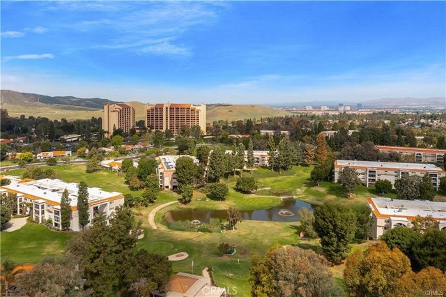 2183 E Via Mariposa B, Laguna Woods, CA 92637