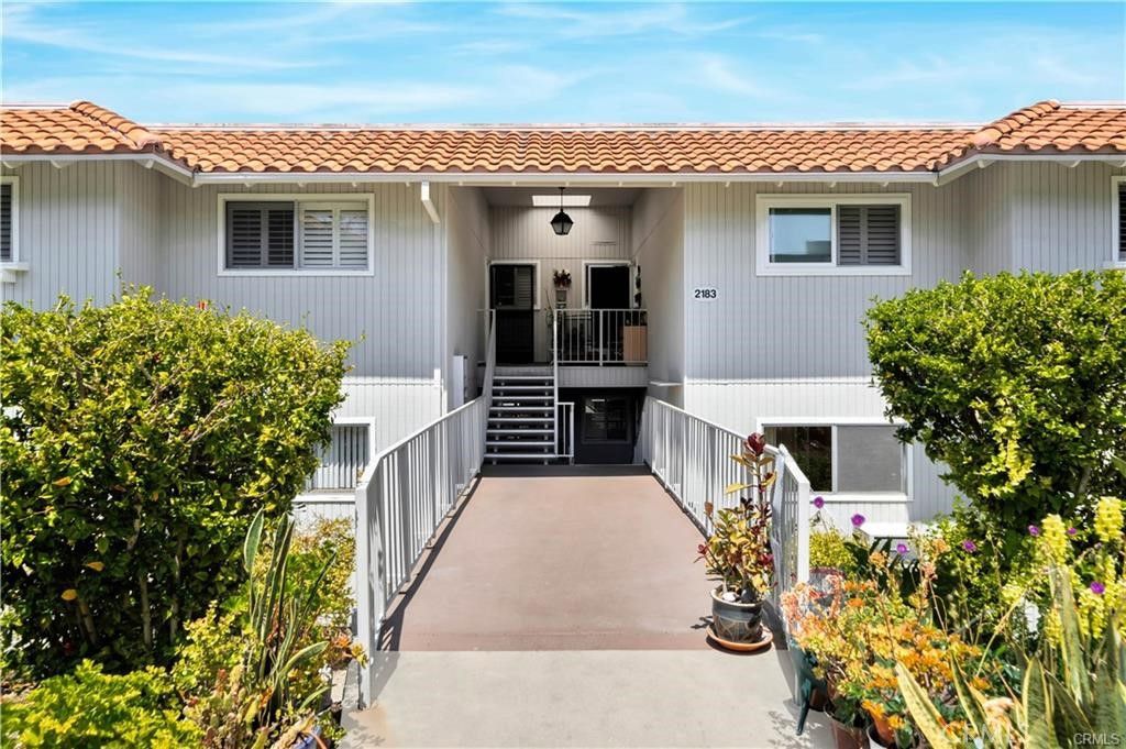 2183 E Via Mariposa B, Laguna Woods, CA 92637