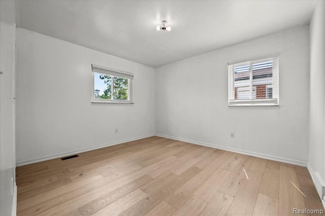 3535 Hein Drive, Sterling Heights, MI 48310