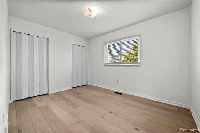 3535 Hein Drive, Sterling Heights, MI 48310