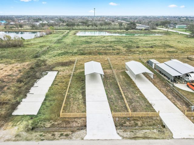 913 26th Street, Dickinson, TX 77539