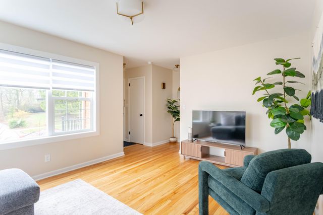 908 Spring Street, Ann Arbor, MI 48103