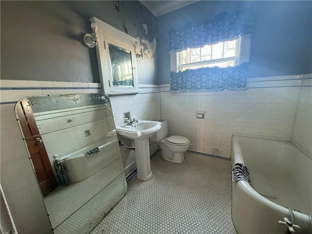 303 S Elm Street, Pittsburg, KS 66762