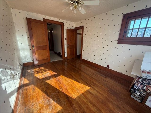 303 S Elm Street, Pittsburg, KS 66762