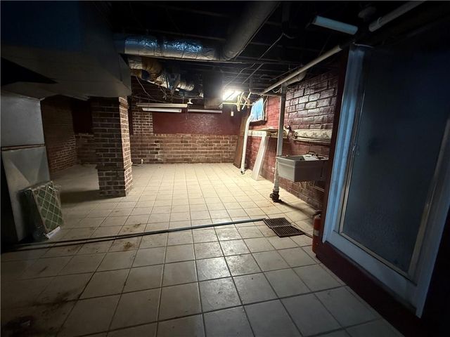 303 S Elm Street, Pittsburg, KS 66762