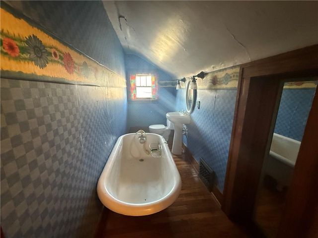 303 S Elm Street, Pittsburg, KS 66762