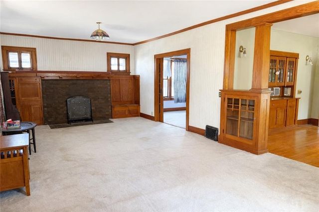 303 S Elm Street, Pittsburg, KS 66762