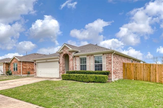 206 Lakehurst Drive, Wylie, TX 75098