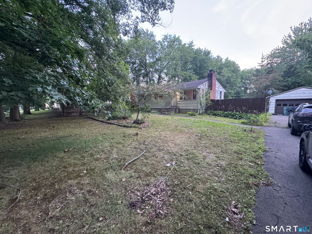 712 Woodin Street, Hamden, CT 06514