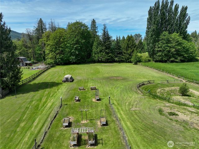 4750 Mt Baker Highway, Deming, WA 98244