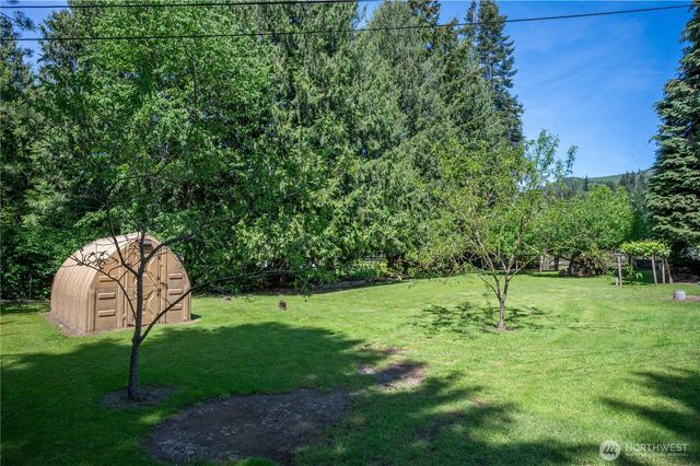 4750 Mt Baker Highway, Deming, WA 98244