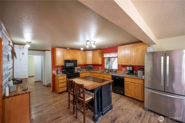 4750 Mt Baker Highway, Deming, WA 98244