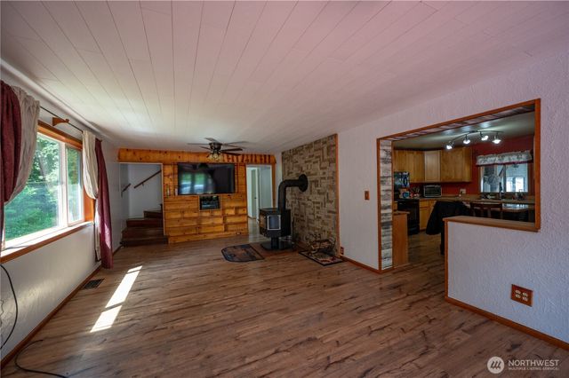 4750 Mt Baker Highway, Deming, WA 98244