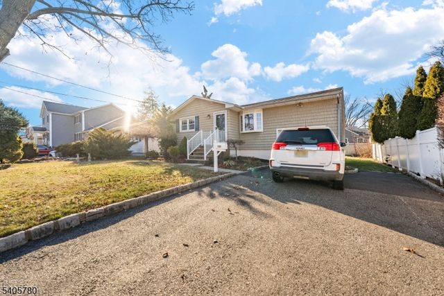 302 New York Ave, Clark Twp., NJ 07066