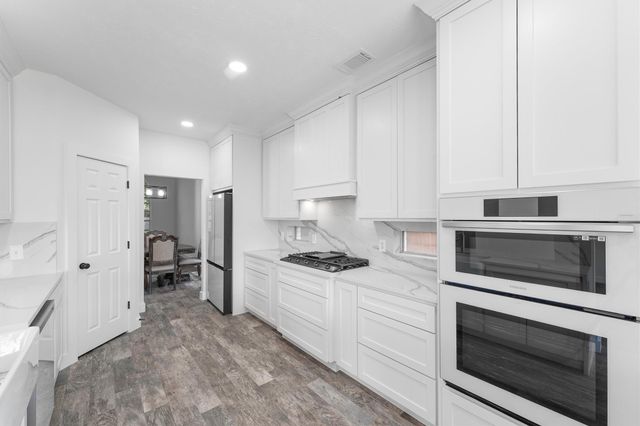 16007 Makayla Drive, Houston, TX 77049