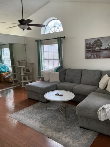 1408 Laguna Vista Way, Grapevine, TX 76051